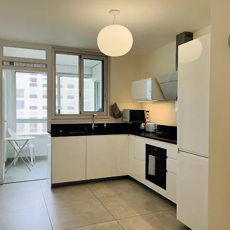 Central, Confort, Clim, 2 Chambres, Parking - 6e *